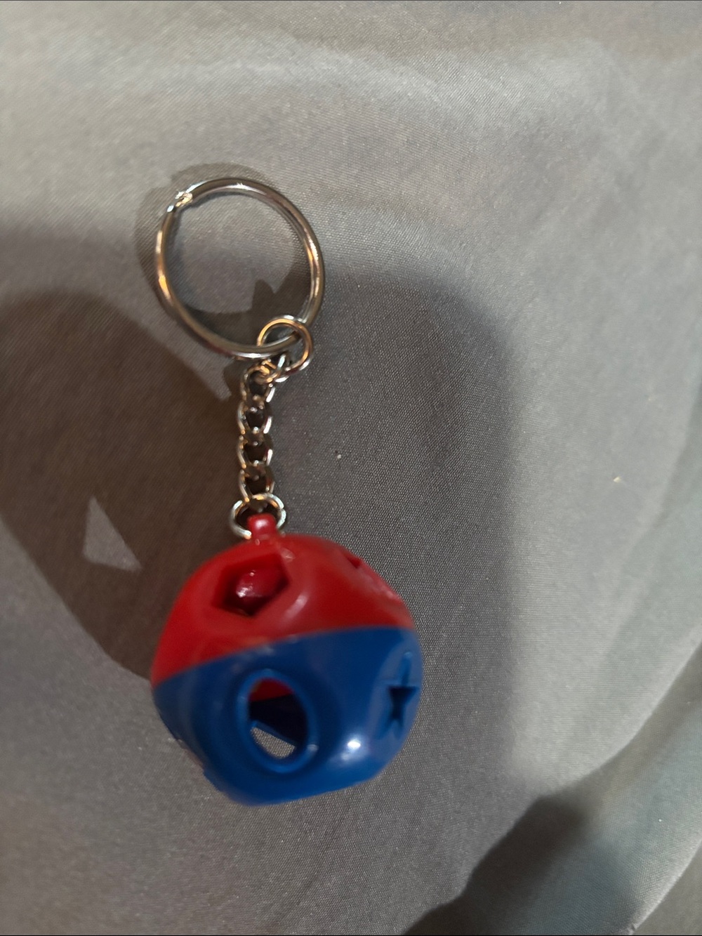 Vintage 1980's Tupperware Shape-O-Ball Mini Toy Key Chain (3)
